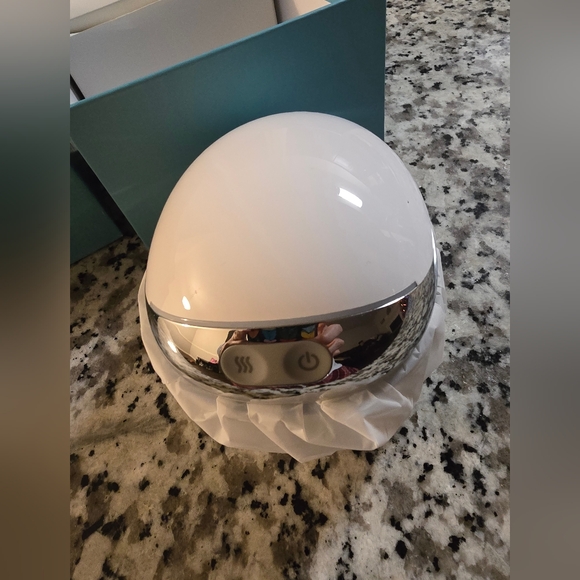 Electric Smart Scalp Massager Hero Hair Growth Head Massager Scalp NWT - Picture 2 of 6